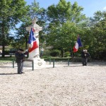 1. Porte-drapeaux.jpg